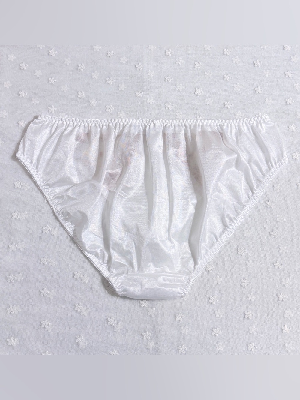 Plus US-XXL/JP-5L Japanese Classic Embroidery Shiny Smooth Tricot Nylon Panties - Picture 4 of 10
